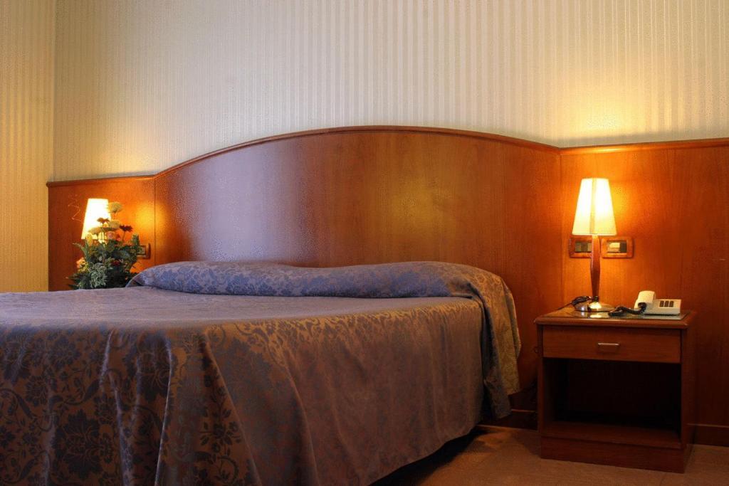 Hotel Willy Gemona del Friuli Camera foto